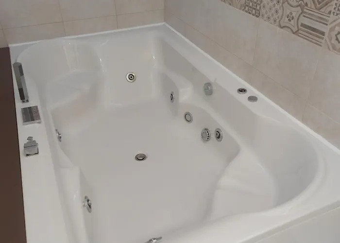 Avorio בית הארחה ואסטו