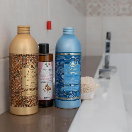 Avorio ゲストハウス 3*