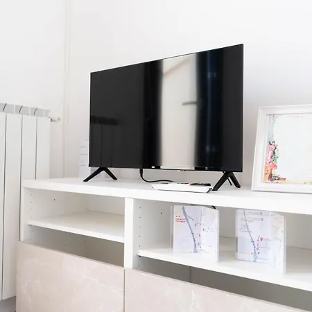 Avorio בית הארחה